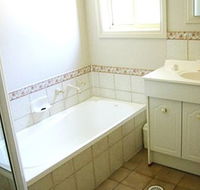 Madigan Wine Country Cottages - Accommodation Search