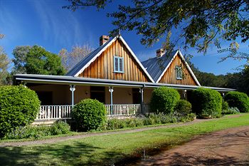 Carriages Boutique Hotel - Accommodation Search 21
