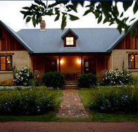 Carriages Boutique Hotel - Accommodation Search
