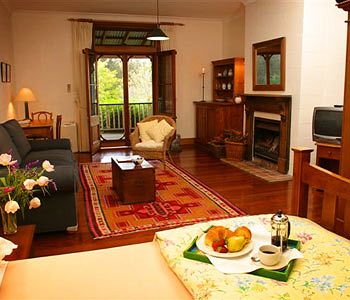 Carriages Boutique Hotel - Accommodation Search 2
