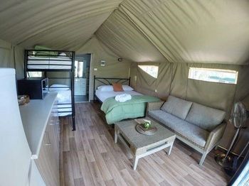 Darlington Beach Resort & Holiday Park - Accommodation Search 49
