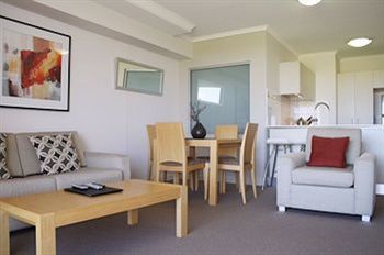 Horton Apartments - Accommodation Search 21