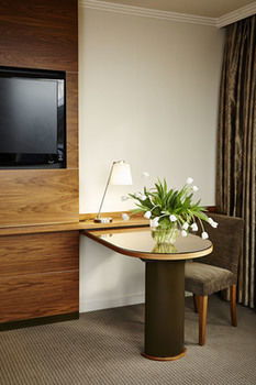 Melbourne Parkview Hotel - Accommodation Search 13