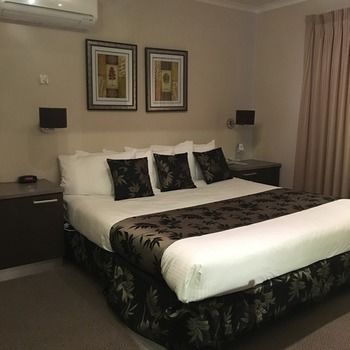 Eltham Gateway Hotel - Accommodation Search 18