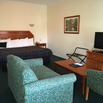 Eltham Gateway Hotel - Accommodation Search 20