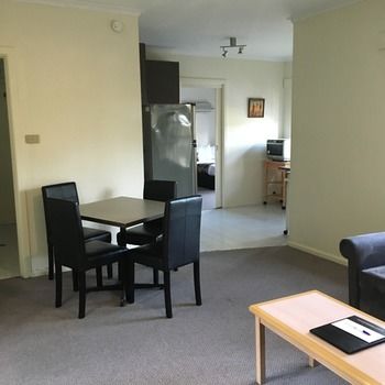 Eltham Gateway Hotel - Accommodation Search 44