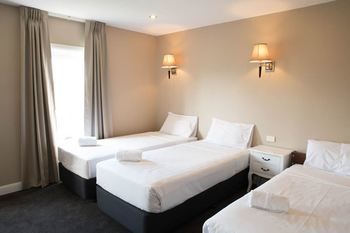 Lily Sands Inn - Accommodation Search 12