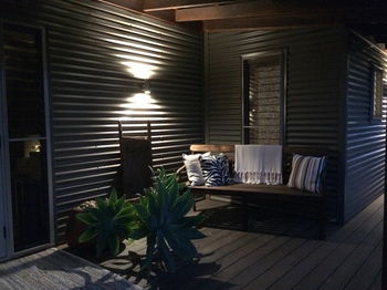 Lilies Luxury Retreats - Accommodation Search 23