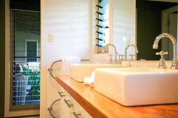Lilies Luxury Retreats - Accommodation Search 28