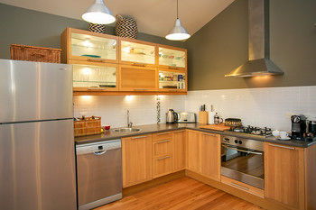 Lilies Luxury Retreats - Accommodation Search 38