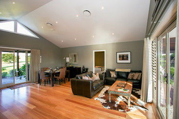 Lilies Luxury Retreats - Accommodation Search 41