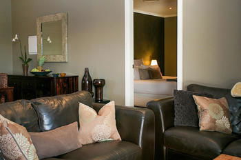 Lilies Luxury Retreats - Accommodation Search 42