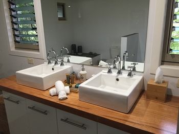 Lilies Luxury Retreats - Accommodation Search 47