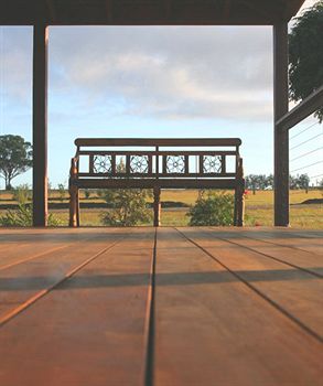Lilies Luxury Retreats - Accommodation Search 7