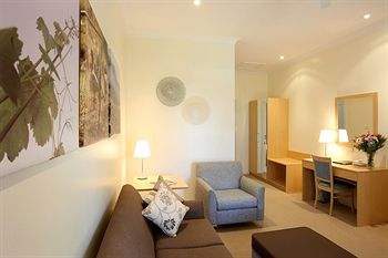 Pokolbin Village - Accommodation Search 5