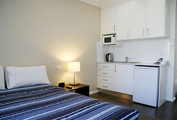 Merivale Motel - Accommodation Search 2