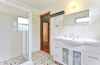 Paradise Bungalow - Accommodation Search 16