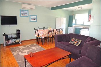 Paradise Bungalow - Accommodation Search 1