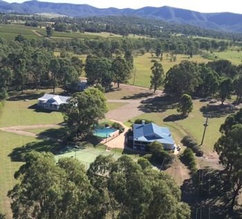 Cam-Way Estate - Accommodation Search 17
