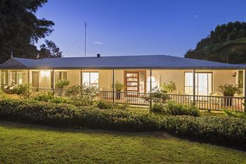 Eden Lodge - Accommodation Search 25
