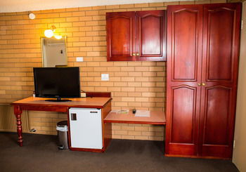 Tumut Valley Motel - Accommodation Search 17