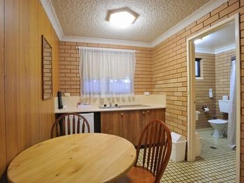 Tumut Valley Motel - Accommodation Search 18