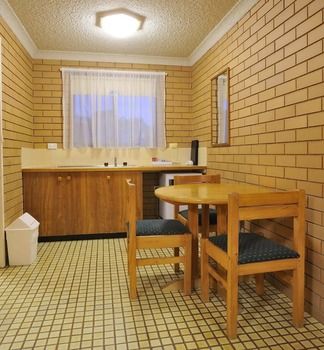 Tumut Valley Motel - Accommodation Search 26