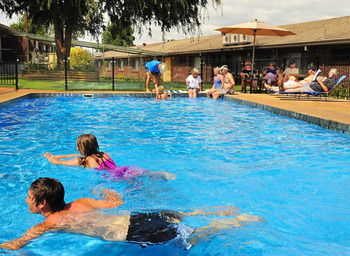 Tumut Valley Motel - Accommodation Search 30