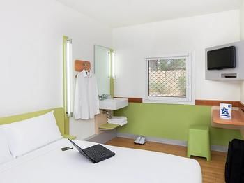 Ibis Budget Fawkner - Accommodation Search 24