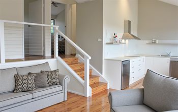 Wine Country Villas - Accommodation Search 5