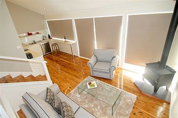 Wine Country Villas - Accommodation Search 6