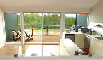 Wine Country Villas - Accommodation Search 13