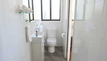 Wine Country Villas - Accommodation Search 37