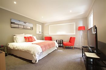 The Edgewater Bed & Breakfast - Accommodation Search 28