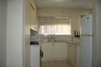 Carnegie Motor Inn - Accommodation Search 34