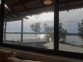 Dungowan Waterfront Apartments - Accommodation Search 5