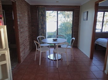 Dungowan Waterfront Apartments - Accommodation Search 20