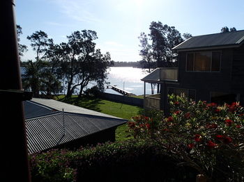 Dungowan Waterfront Apartments - Accommodation Search 36