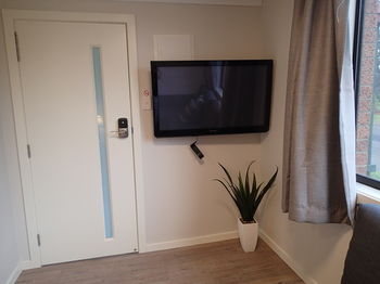 Dungowan Waterfront Apartments - Accommodation Search 87