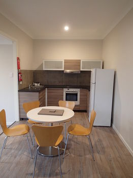 Dungowan Waterfront Apartments - Accommodation Search 136