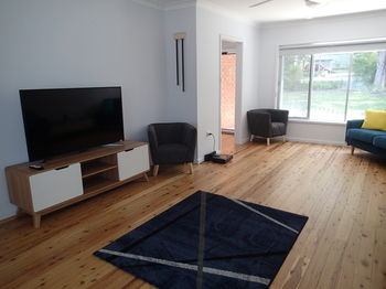Dungowan Waterfront Apartments - Accommodation Search 172