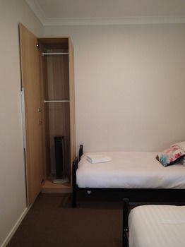 Dungowan Waterfront Apartments - Accommodation Search 224