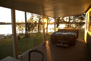 Dungowan Waterfront Apartments - Accommodation Search 251