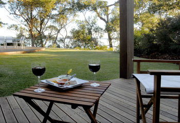 By The Beach B&B And Apartments - Accommodation Search 16