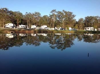 Australian Motor Homes Tourist Park - Accommodation Search 4