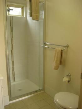 Australian Motor Homes Tourist Park - Accommodation Search 13