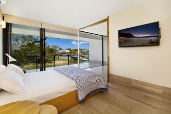 Jacaranda Noosa - Accommodation Search 12