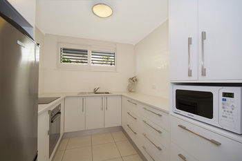 Jacaranda Noosa - Accommodation Search 18