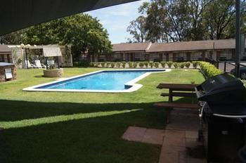 Old Maitland Inn - Accommodation Search 5