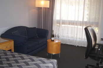 Old Maitland Inn - Accommodation Search 26